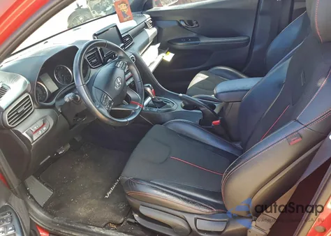 2019 Hyundai Veloster Base z USA, uszkodzony, nr VIN KMHTG6AF8KU013696